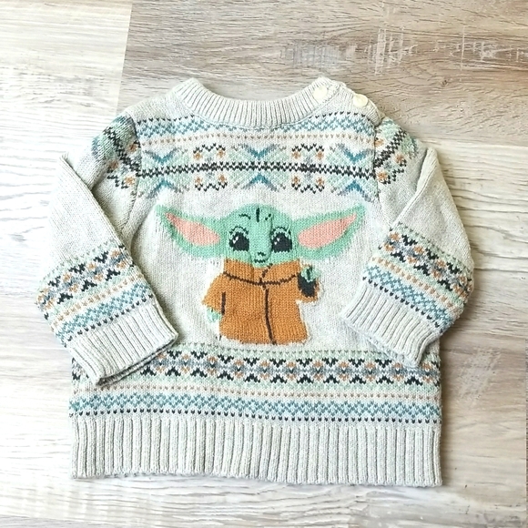 gap yoda sweater